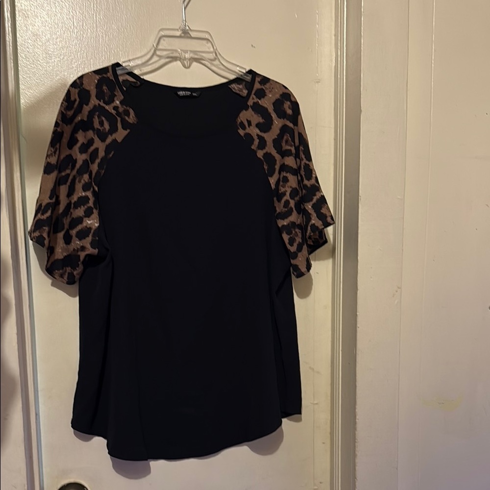Black Puff Sleeve Ruffled Blouse